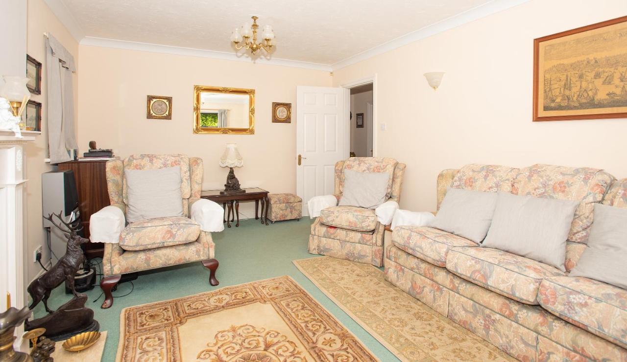 Luxury House In Warsash. Hotell Exteriör bild